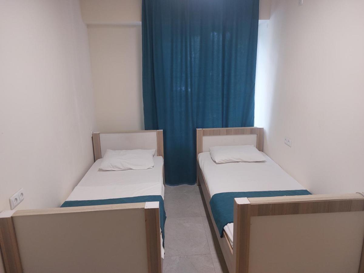 The Best Hotel-Hostel Yerevan Exterior photo